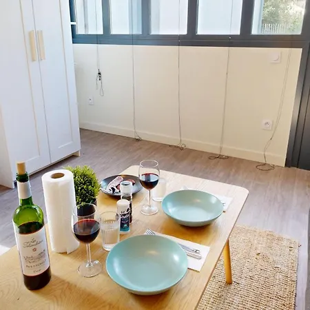 Expat Renting - La Cathedrale - - Wifi Gragnague