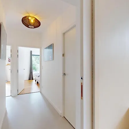 Expat Renting - La Cathedrale - - Wifi *